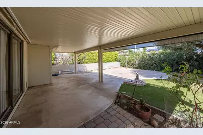 10905 W El Capitan Circle, Sun City, AZ 85351 - Photo 19