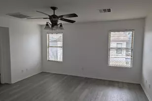 17537 W Banff Ln, Surprise, AZ 85388 - Photo 7