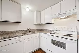 436 W Clark St, Mesa, AZ 85201 - Photo 7