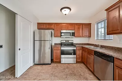 2419 W Vista Avenue #3, Phoenix, AZ 85021 - Photo 11