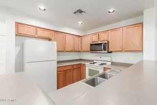 1886 E Don Carlos Ave, Tempe, AZ 85281 - Photo 7