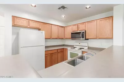 1886 E Don Carlos Avenue #Unit 163, Tempe, AZ 85281 - Photo 7