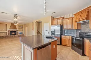 14975 W Wethersfield Rd, Surprise, AZ 85379 - Photo 9