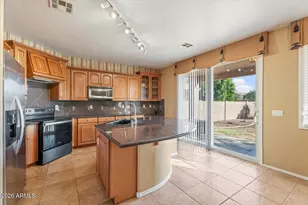 14975 W Wethersfield Rd, Surprise, AZ 85379 - Photo 7