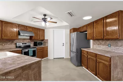 16445 N 29th Drive, Phoenix, AZ 85053 - Photo 7