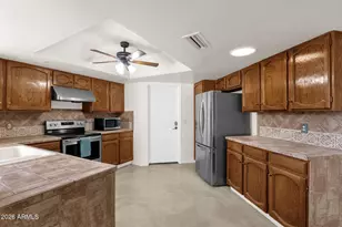 16445 N 29th Dr, Phoenix, AZ 85053 - Photo 7