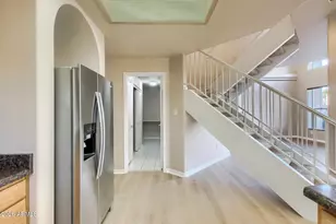 10258 N 12th Pl, Phoenix, AZ 85020 - Photo 3