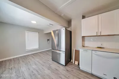 830 S 15th Avenue, Phoenix, AZ 85007 - Photo 13