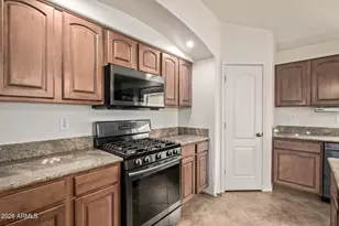 13551 N 175th Dr, Surprise, AZ 85388 - Photo 7