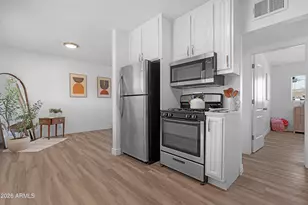 2617 W Osborn Rd, Phoenix, AZ 85017 - Photo 9