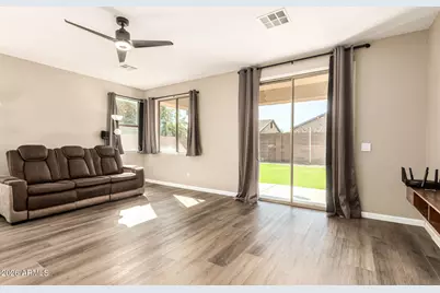 11908 N 145th Lane, Surprise, AZ 85379 - Photo 17