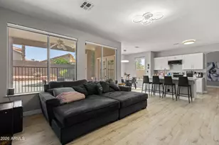 1018 E Silverwood Dr, Phoenix, AZ 85048 - Photo 17