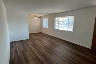 5610 N 38th Dr, Phoenix, AZ 85019 - Photo 5