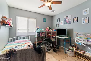 4984 E Silverbell Rd, San Tan Valley, AZ 85143 - Photo 9