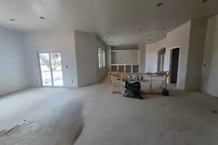 5323 E Hidden Oak Dr, Hereford, AZ 85615 - Photo 5