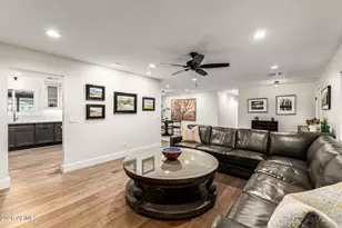 526 W Seldon Ln, Phoenix, AZ 85021 - Photo 27