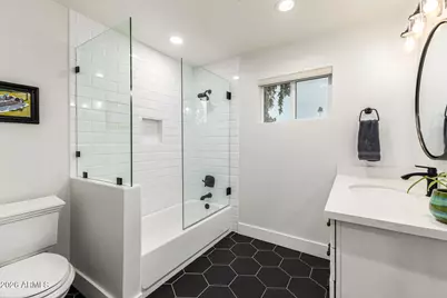 526 W Seldon Lane, Phoenix, AZ 85021 - Photo 45