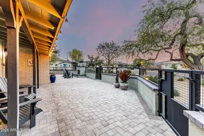 526 W Seldon Lane, Phoenix, AZ 85021 - Photo 11