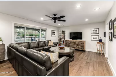 526 W Seldon Lane, Phoenix, AZ 85021 - Photo 25