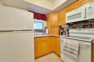 8815 W Avenida De Amigos Circle, Arizona City, AZ 85123 - Photo 11