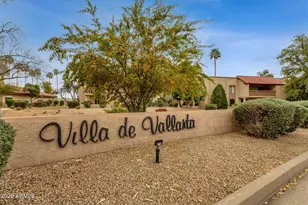 8651 E Royal Palm Rd, Scottsdale, AZ 85258 - Photo 27