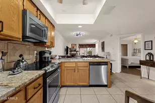 8651 E Royal Palm Rd, Scottsdale, AZ 85258 - Photo 11