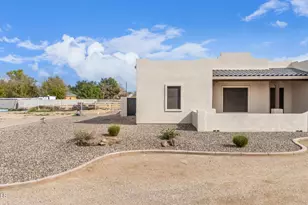 17524 E Brooks Farm Rd, Gilbert, AZ 85298 - Photo 47