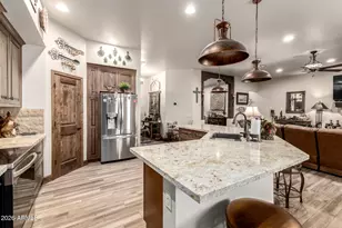 17524 E Brooks Farm Rd, Gilbert, AZ 85298 - Photo 13