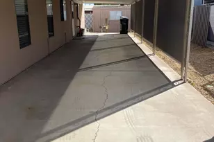 415 E Villa Theresa Dr, Phoenix, AZ 85022 - Photo 35