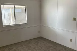 415 E Villa Theresa Dr, Phoenix, AZ 85022 - Photo 5