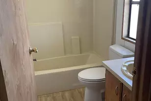 415 E Villa Theresa Dr, Phoenix, AZ 85022 - Photo 13