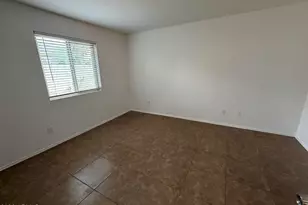 909 E Escuda Dr, Phoenix, AZ 85024 - Photo 13