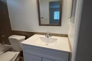 909 E Escuda Dr, Phoenix, AZ 85024 - Photo 15