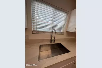909 E Escuda Drive, Phoenix, AZ 85024 - Photo 11