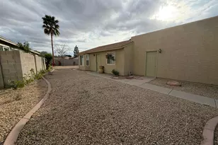 909 E Escuda Dr, Phoenix, AZ 85024 - Photo 3