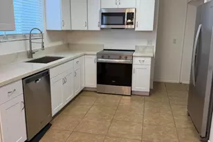 909 E Escuda Dr, Phoenix, AZ 85024 - Photo 7