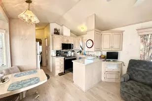 111 S Greenfield Rd, Mesa, AZ 85206 - Photo 9