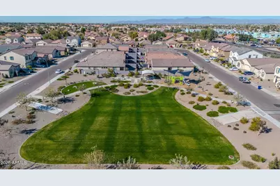 10223 W Piccadilly Road, Avondale, AZ 85392 - Photo 33