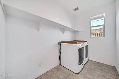 10223 W Piccadilly Road, Avondale, AZ 85392 - Photo 21