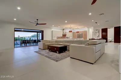 6401 E Larkspur Drive, Scottsdale, AZ 85254 - Photo 11