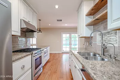 327 E Keim Drive, Phoenix, AZ 85012 - Photo 5