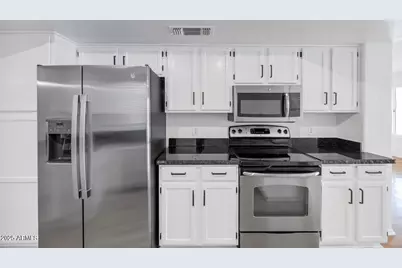 4630 E Campo Bello Drive, Phoenix, AZ 85032 - Photo 9