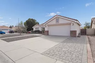901 W Juanita Ave, Gilbert, AZ 85233 - Photo 3