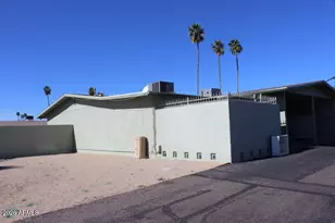 10846 W Santa Fe Dr, Sun City, AZ 85351 - Photo 3