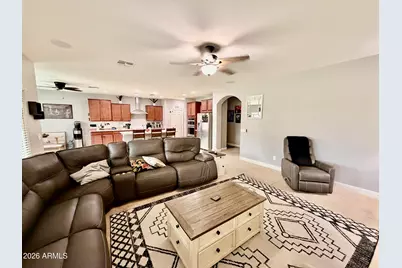 5456 W Saratoga Way, Florence, AZ 85132 - Photo 9