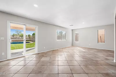 7911 S 47th Lane, Laveen, AZ 85339 - Photo 13