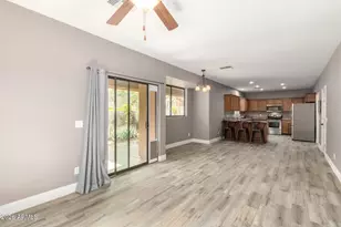 11430 N 16th St, Phoenix, AZ 85020 - Photo 9