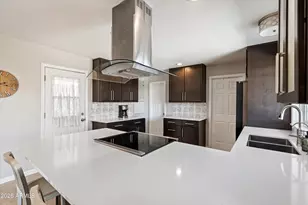 3444 E Windrose Dr, Phoenix, AZ 85032 - Photo 9