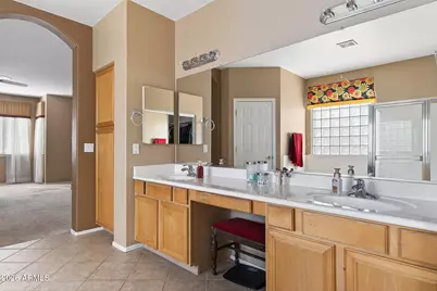 12501 W Highland Avenue, Litchfield Park, AZ 85340 - Photo 15