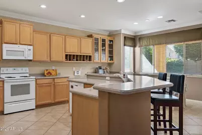 12501 W Highland Avenue, Litchfield Park, AZ 85340 - Photo 7